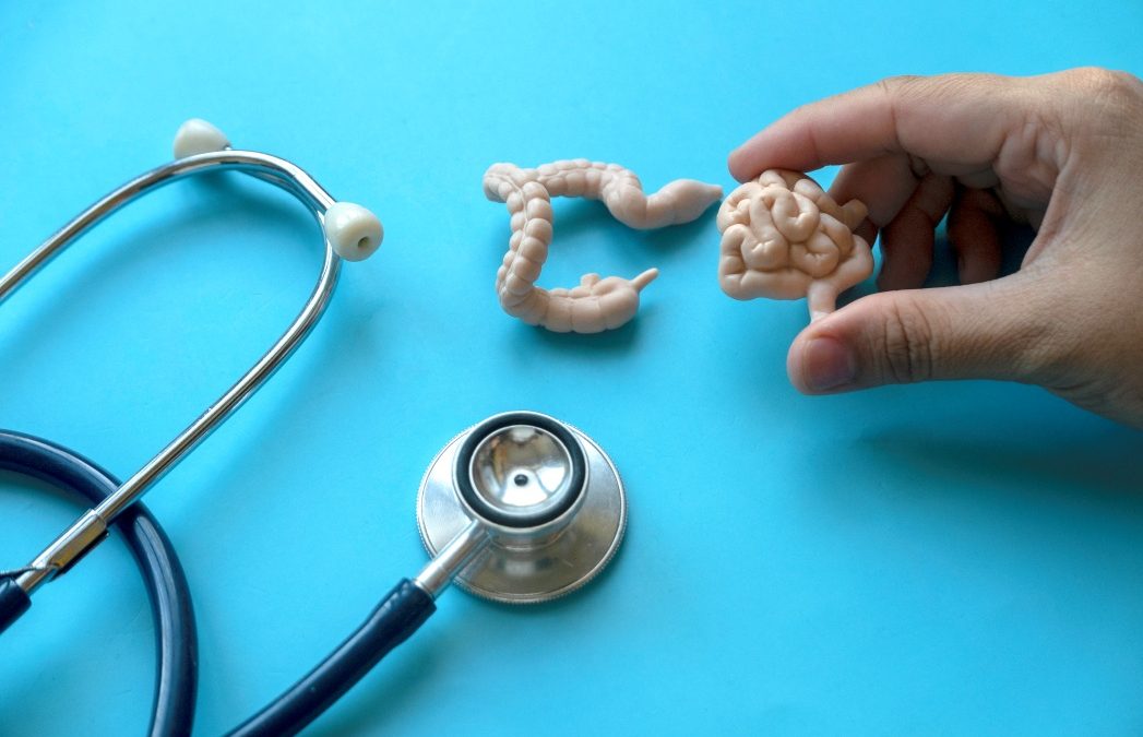 Răsturnare de situație: Cancerul de colon lovește generația tânără din România