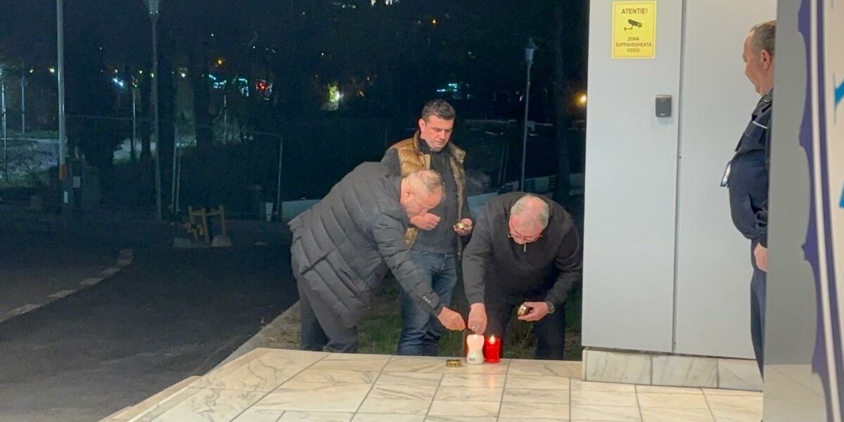 Candele pentru Mircea Lucescu: Omagiu emoționant la Spitalul din București