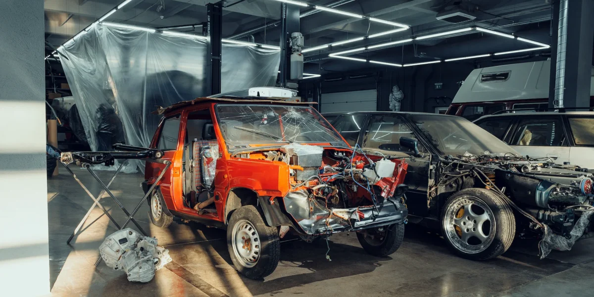 Avarii majore pe șoselele din România: 58% din mașini, afectate