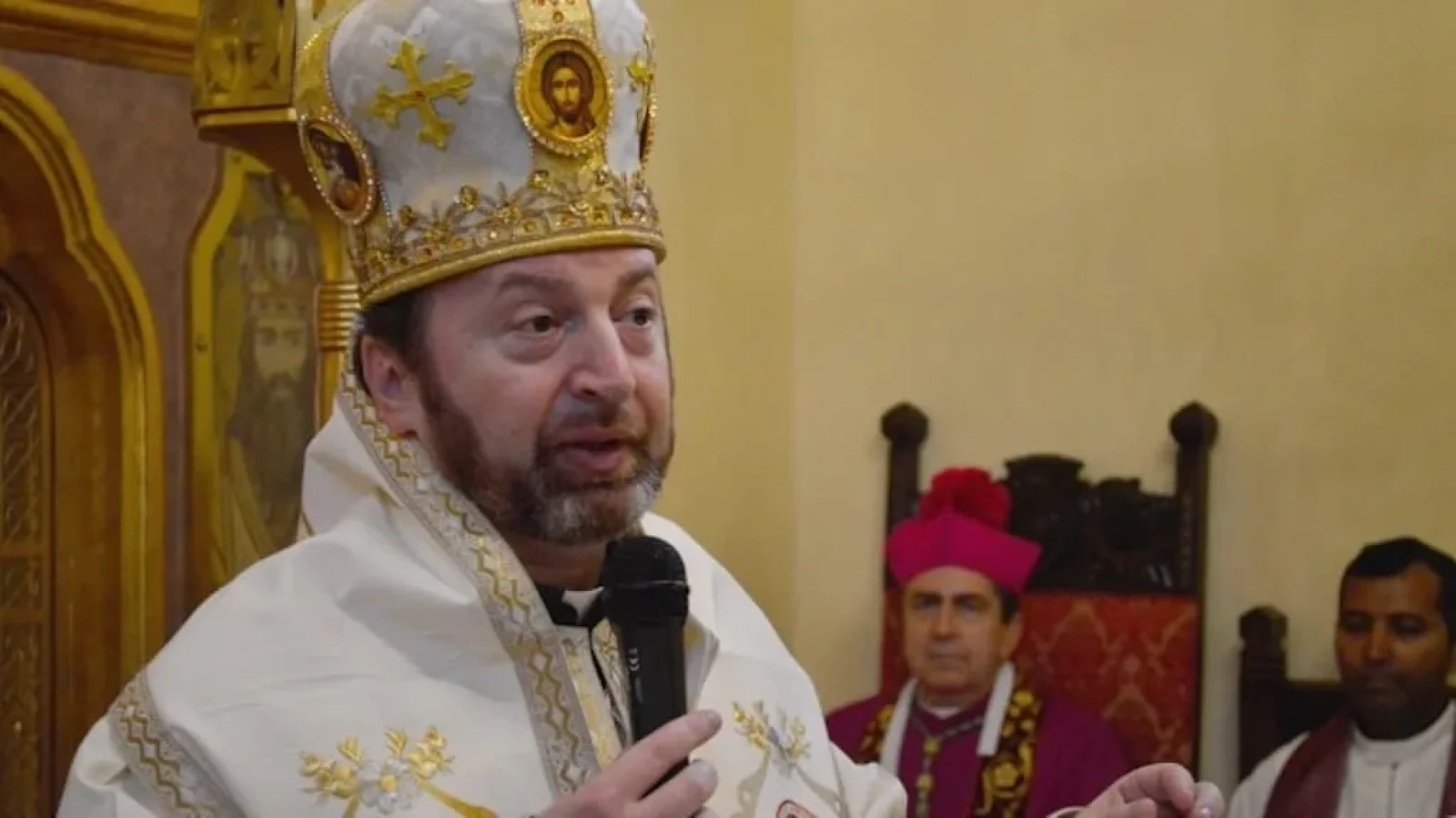 Cardinalul Claudiu, mesaj de Paște: Lumina învinge întunericul