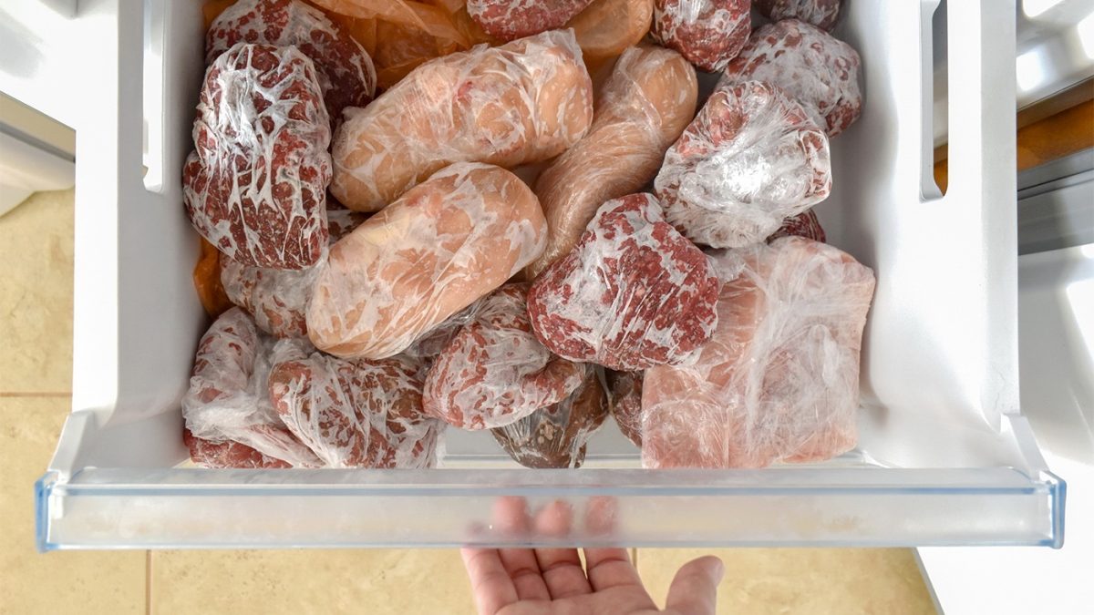 Cât rezistă miezul de miel la ger? E mai „sensibil” decât vita și puiul