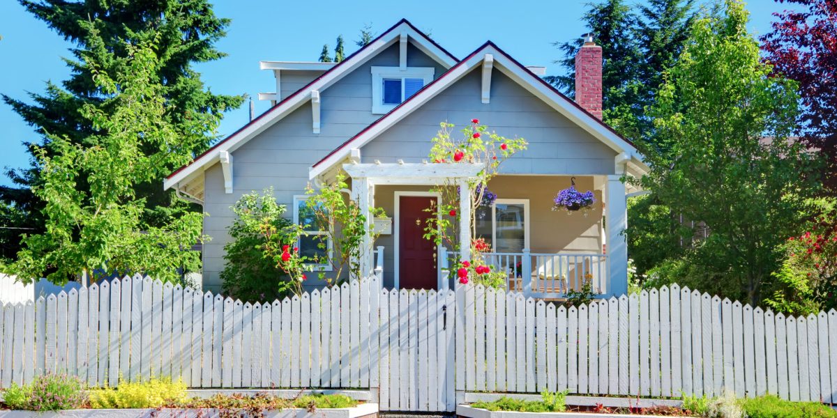 Demolare obligatorie acasă: Regulă DURĂ pentru proprietarii de case din România