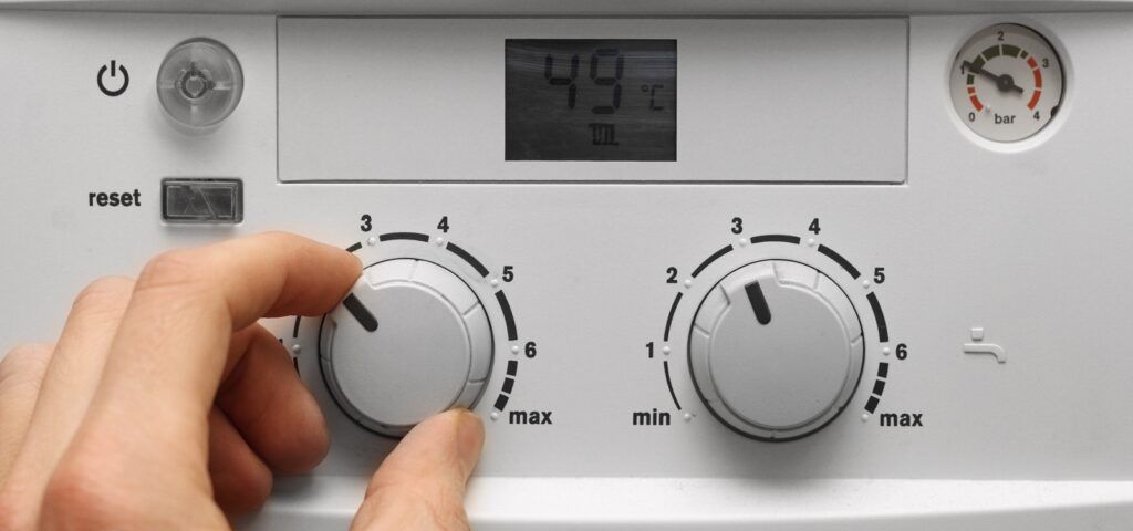 Orașele din România unde centralele pe apartament NU vor mai fi permise