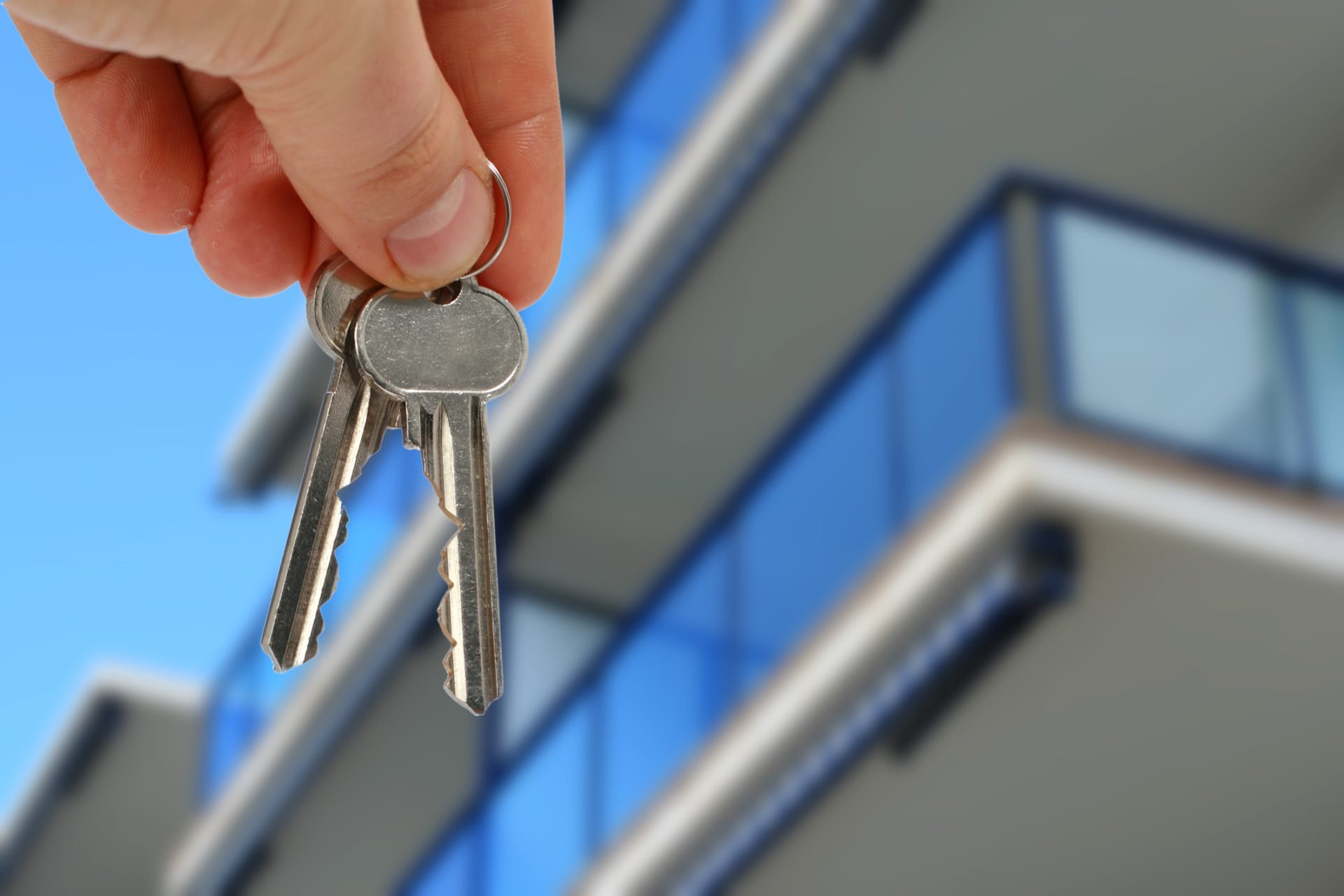 cu cât au crescut prețurile locuințelor din București și marile orașe față de martie 2025