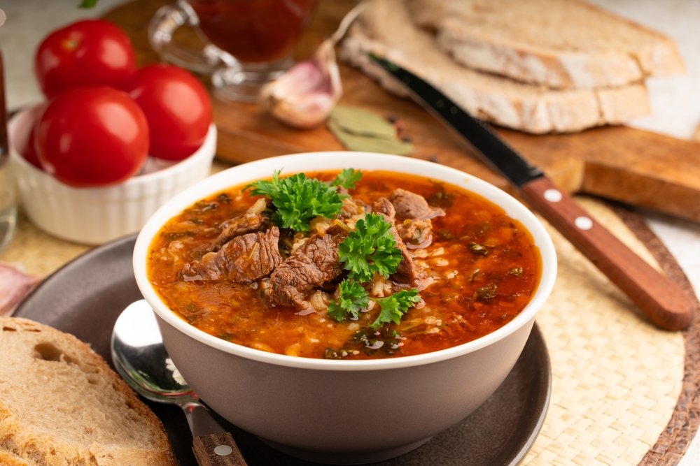 Ciorba de miel ca la bunici: rețeta tradițională pentru un gust desăvârșit