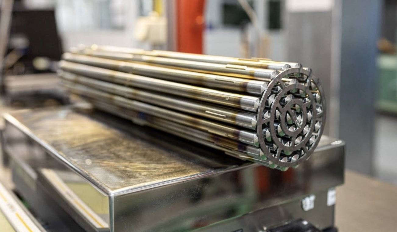 Fabrica de Combustibil Nuclear de la Pitești lansează o licitație pentru dublarea producției Fabrica de Combustibil Nuclear (FCN) de la Pitești, parte a Nuclearelectrica, a demarat o licitație pentru elaborarea documentației tehnico-economice necesare dublării capacității de producție a fasciculelor de combustibil nuclear de tip CANDU-6