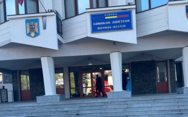 Percheziții-fulger în România și Franța: Afaceri cu fonduri europene, vizate Bistrița-Năsăud și Sălaj