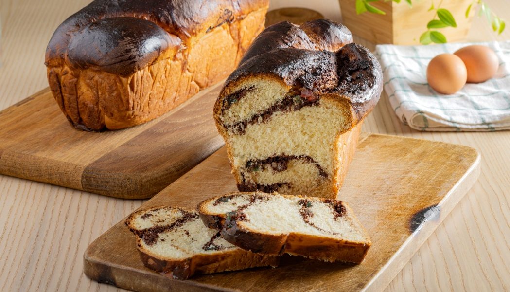 Secretele unui cozonac perfect de Paște pentru un aluat sigur