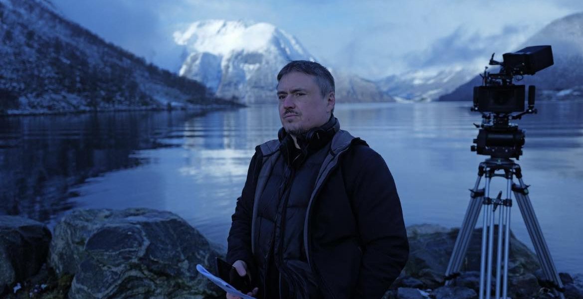 Un nou succes pentru România la Cannes: Cristian Mungiu revine în competiție cu „Fjord” Regizorul ROMÂN Cristian Mungiu va concura pentru a cincea oară consecutiv în competiția principală a Festivalului de Film de la Cannes