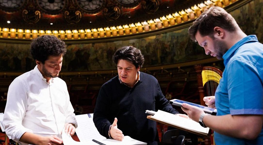 Marele dirijor Cristian Măcelaru, masterclass-uri spectaculoase la București