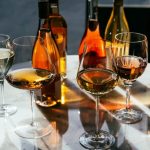 Cum să alegi paharul potrivit: Ghidul expertului pentru orice băutură