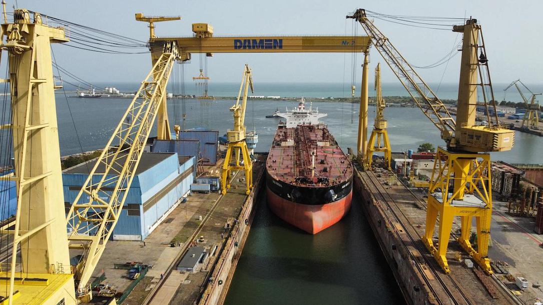 Shipyard-ul Damen Mangalia intră în procedură de faliment după refuzul planului de reorganizare Nicio speranță de relansare pentru Damen Shipyards Mangalia în forma actuală după ce creditorii companiei au respins planul de reorganizare propus de administratorul judiciar
