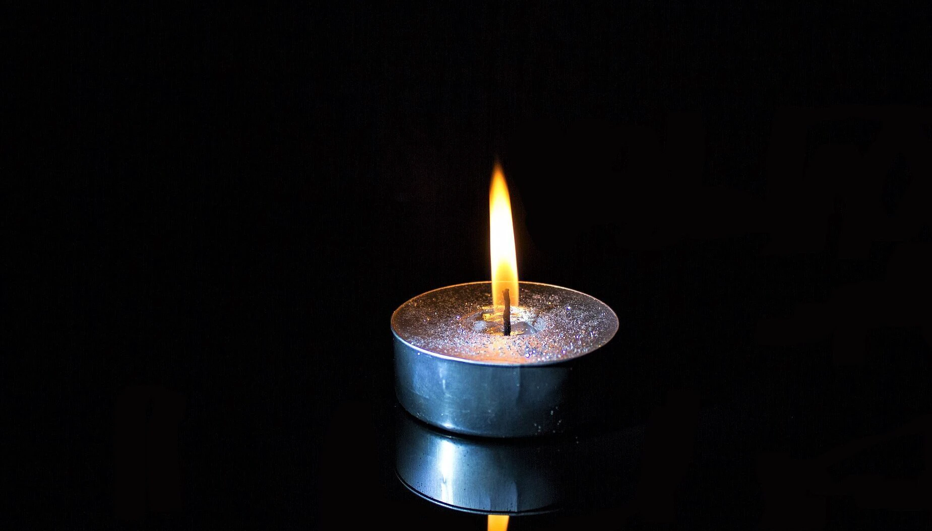 MARIO ADORF, O LEGENDĂ A CINEMATOGRAFIEI EUROPENE, A LĂSAT O MOȘTENIRE IMPRESIONANTĂ Actorul german MARIO ADORF, o figură emblematică a cinematografiei europene, a decedat, lăsând în urmă o carieră prodigioasă, marcată de sute de roluri memorabile