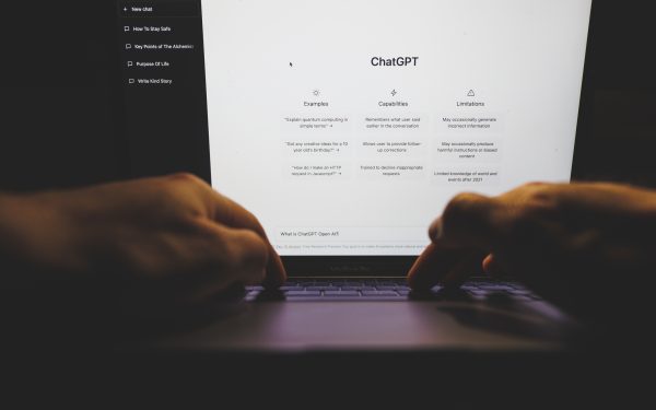 ChatGPT, armă secretă? Avocații din SUA își avertizează clienții