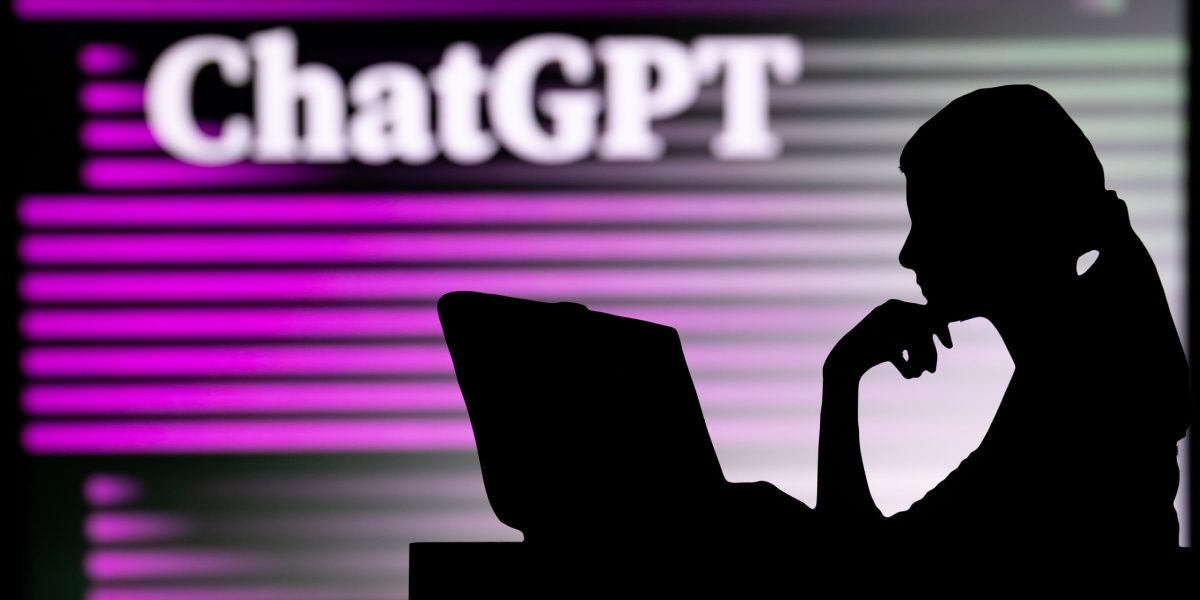 OpenAI a decis să amâne, cel puțin pentru moment, dezvoltarea unui mod „erotic” pentru ChatGPT, conform relatărilor Financial Times, citate de TechCrunch