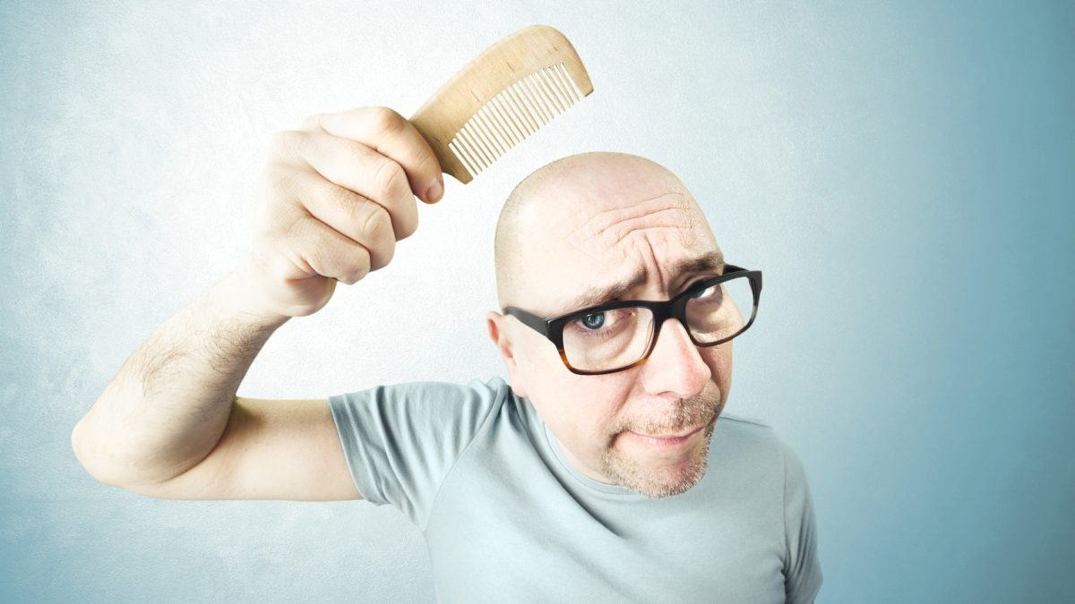 Roșcații și bărbații fără păr, avantajați de selecția naturală. Studiu ADN