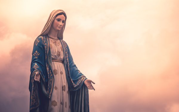 Vineri e ”Izvorul Tămăduirii”: Semnificația sărbătorii și tradiții creștine