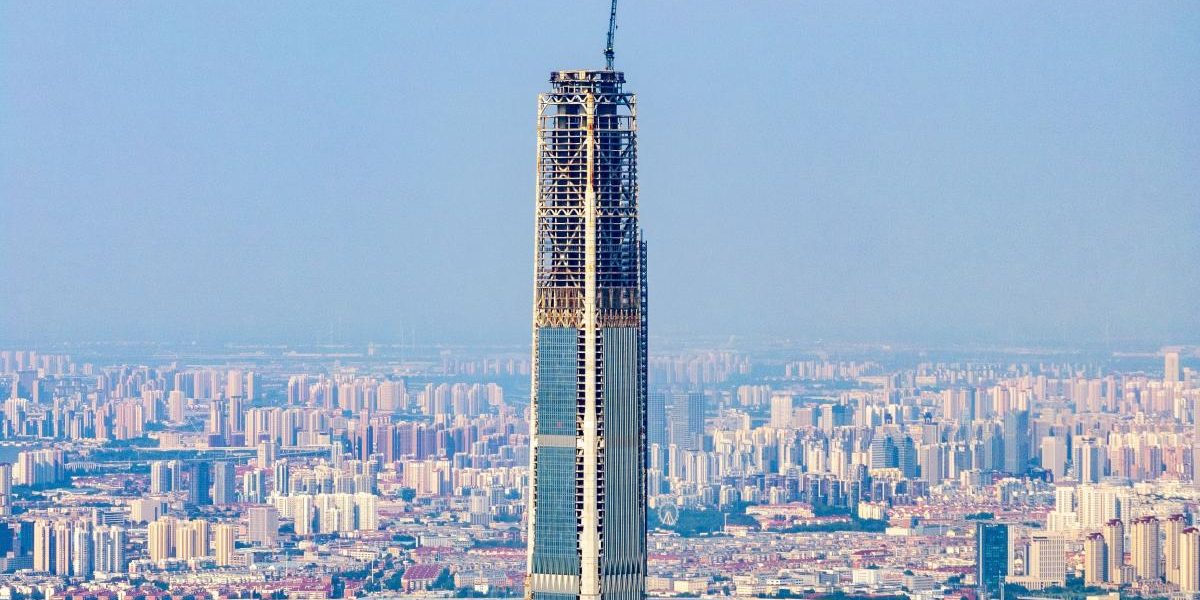 Monumental: Cel mai înalt zgârie-nori nelocuit din lume, gata după 18 ani