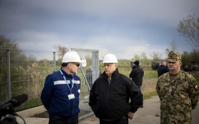 Fostul lider al țării critică dur ultimele gesturi politice ale lui Orban Viktor Un discurs acuzator adresat de unul dintre cei mai vocali opozanți ai președintelui în funcție a fost publicat recent pe rețelele sociale, punând sub semnul întrebării capacitatea actualei guvernări de a gestiona crizele naționale