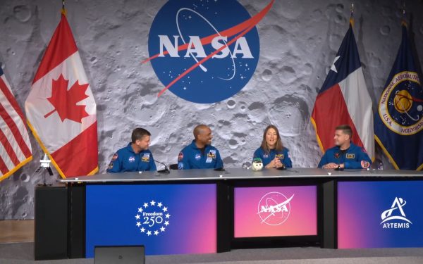 Aterizare cosmică: Astronauții Artemis II, senzații tari la revenirea pe Pământ