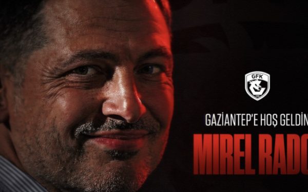 Rădoi, noul tehnician de la Gaziantep: Cât va sta pe banca turcilor