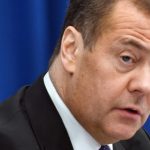 Medvedev, redactor-șef: Noile manuale școlare rusești, sub semnul întrebării