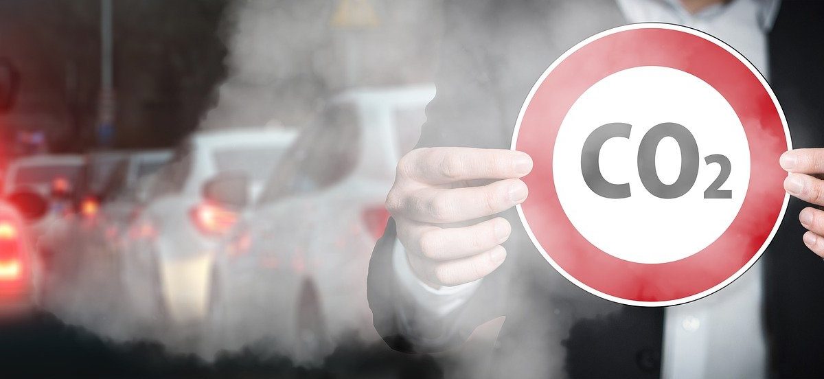 Emisiile UE scad: Auchan reduce poluarea cu 40% față de 1990