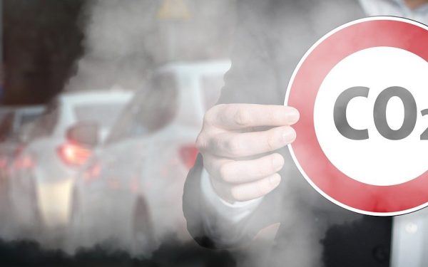 Emisiile UE scad: Auchan reduce poluarea cu 40% față de 1990