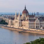 Maghiarii au ieșit la urne: Cum au „recucerit” țara și ce lecție oferă