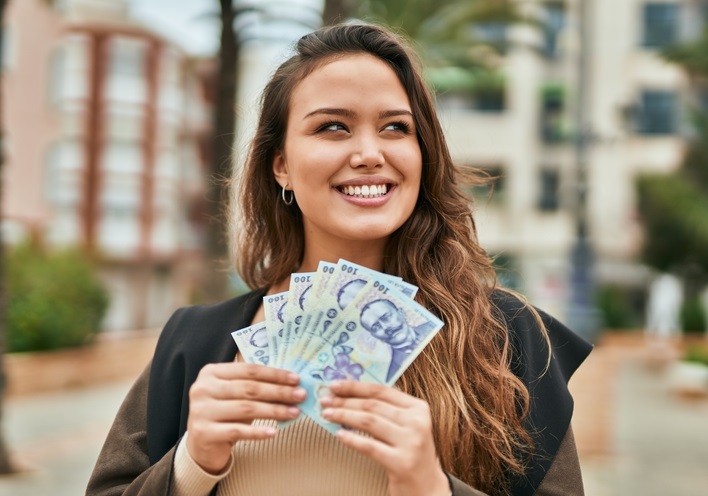 Fonduri record pentru FEMEILE ANTREPRENOR în 2026: 200.000 lei/afacere. ANAF, pe urmele lor