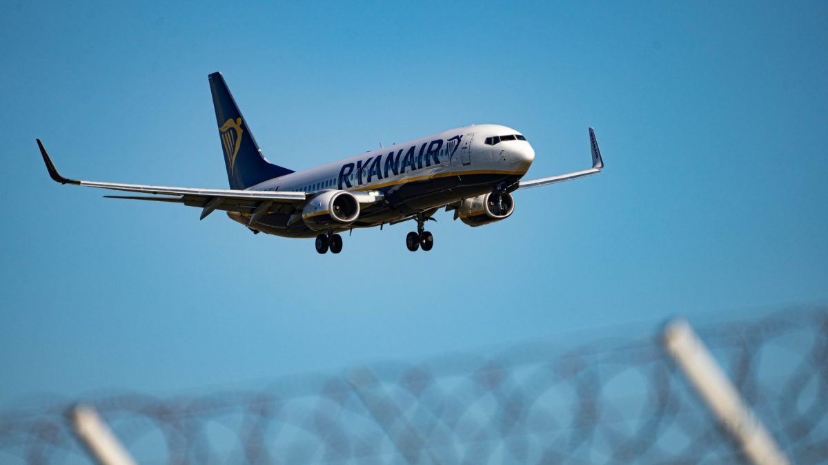 Avion Ryanair, cursă fantomă: A zburat gol spre Marrakech din cauza concediilor medicale