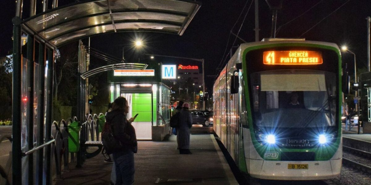 Programul autobuzelor, tramvaielor și metroului în București de Paște