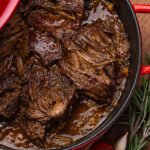 Cele mai bune condimente pentru miel: secretul unui gust desăvârșit