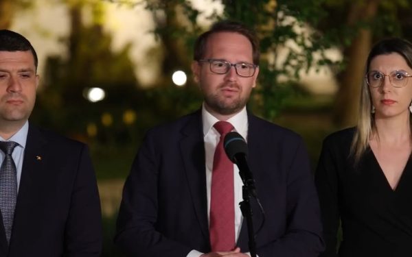 Fritz, despre AUR: Negociem cu parlamentari îngrijorați, NU cu partidul!