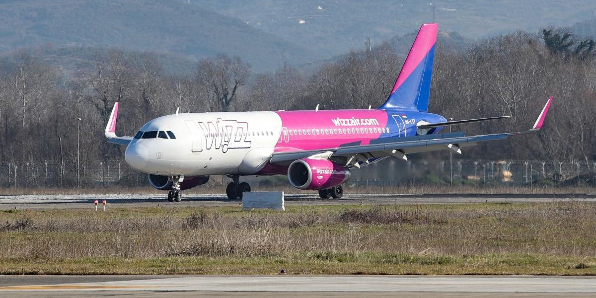 Wizzair schimbă策略a și permite mesaje în timpul zborului