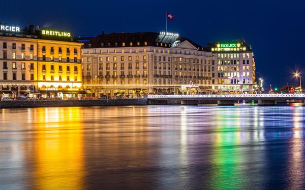 Elvețienii decid prin referendum: Vor schimba politica exportului de arme