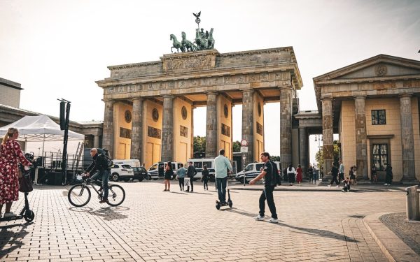 Berlin: Turiștii, răsplătiți pentru a strânge gunoiul. Curățenia, prioritară