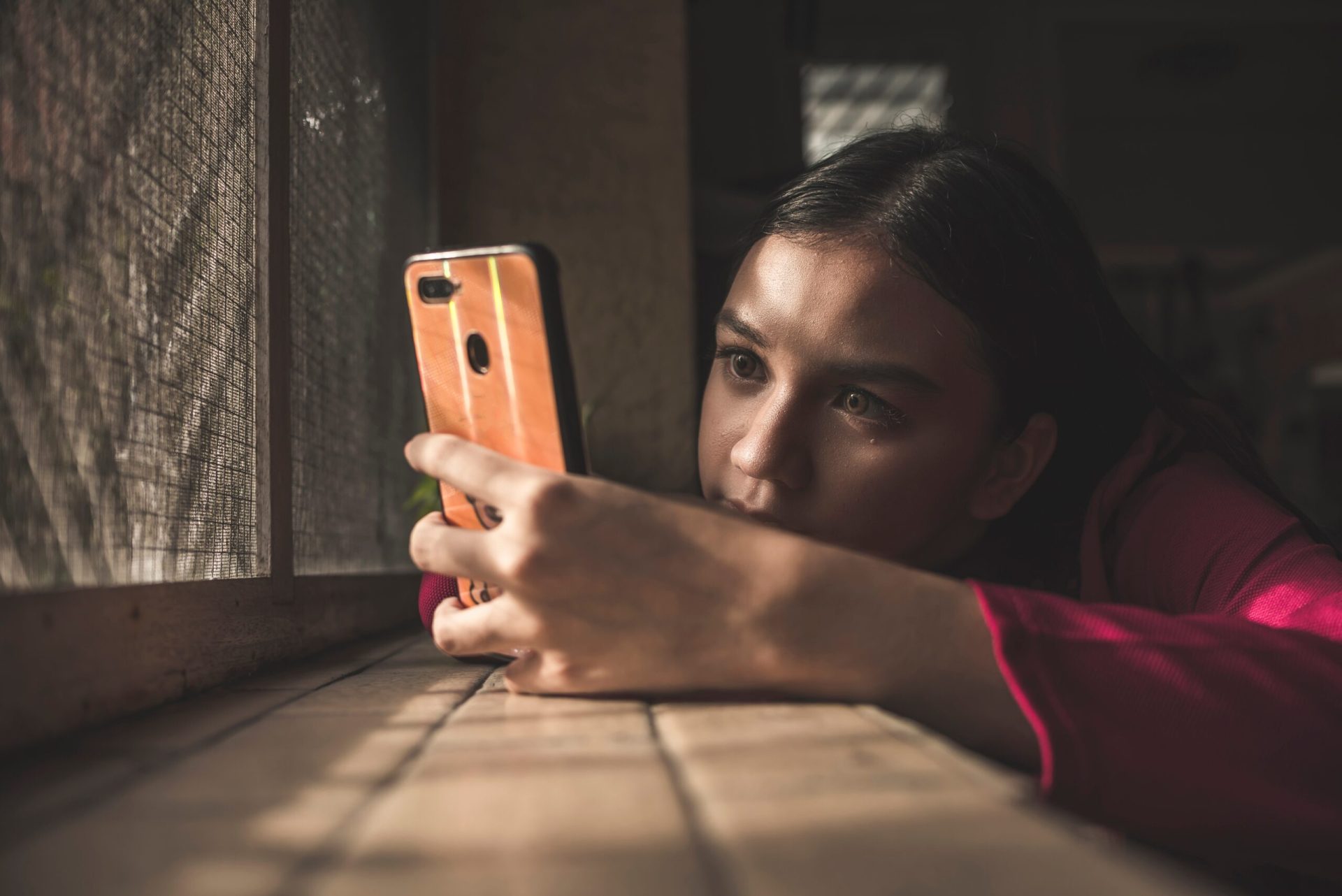 De ce dispare un om? Știința explică fenomenul "ghosting"