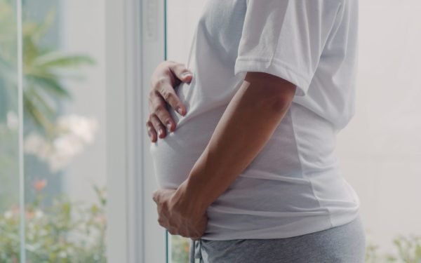 București: Colegiul Medicilor, reacție DURĂ la panourile anti-cezariană. Adevărul lor