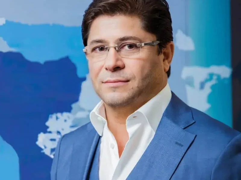 Revoluția pe șine: Gruia Stoica despre viitorul economic al României Impactul transportului feroviar asupra României este comparat cu „ecoul speranței și al progresului” de Gruia Stoica, CEO-ul și fondatorul GRAMPET Group, într-o opinie publicată recent