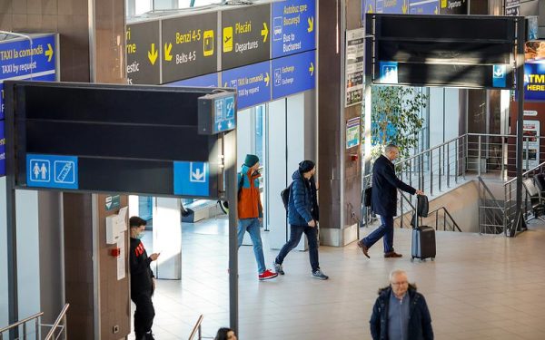 București: Aeroportul Henri Coandă, modernizare la scară: lifturi și pasarele noi