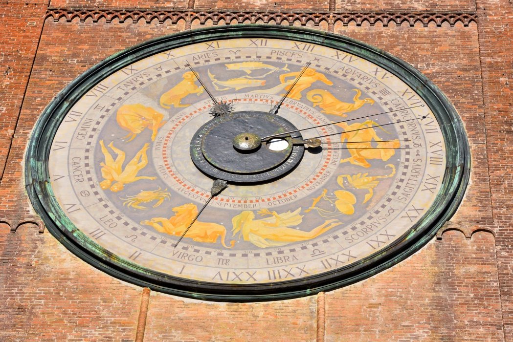 Sărbătorile Pascale aduc schimbări majore pentru patru zodii, datorită influenței lui Mercur retrograd, conform informațiilor astrologice recente