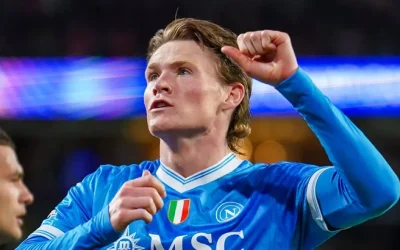 Meciul pentru poziția a doua în Serie A se anunță a fi unul palpitant, confruntarea dintre Napoli și AC Milan fiind programată la Stadio Maradona pentru luni seară