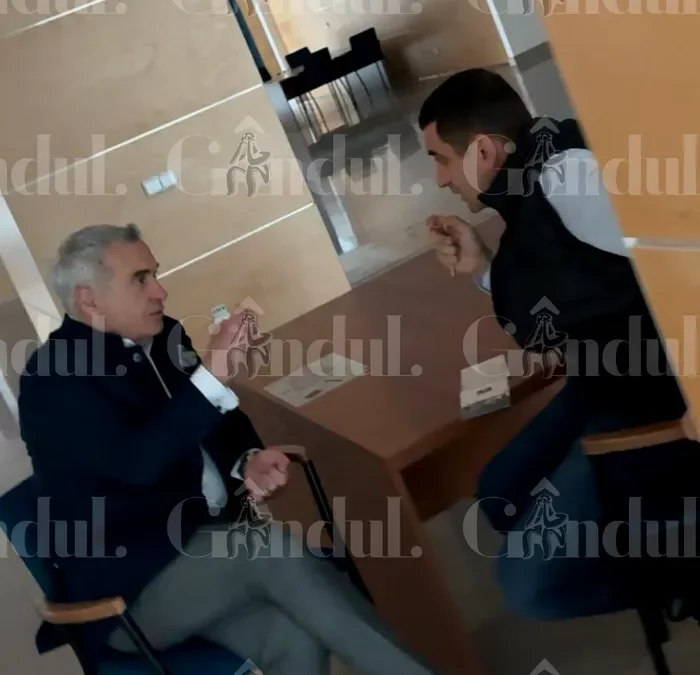 Simion și Georgescu, întâlnire SECRETĂ în plină criză politică