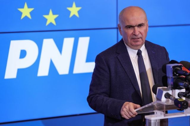 Liberalii își arată unitatea: Bolojan, susținut de lideri în contextul tensiunilor politice O serie de lideri ai Partidului Național Liberal (PNL) și-au exprimat joi sprijinul pentru premierul Ilie Bolojan, președintele formațiunii politice