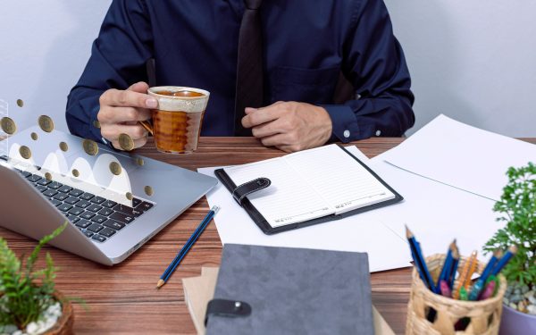 Digitalizarea schimbă locul de muncă în Europa: Doar 40% lucrează clasic