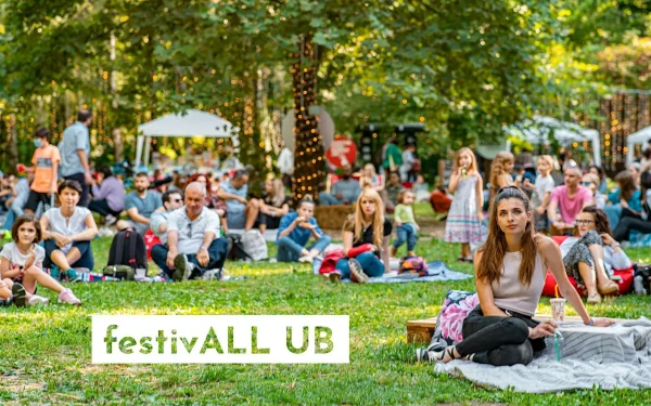 Elevii de clasa a XII-a, la festivALL UB 2.0: Cariere în Grădina Botanică