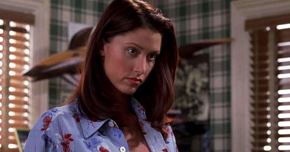 ȘOCANT: Shannon Elizabeth, diva din "American Pie", pe platformă INCENDIARĂ