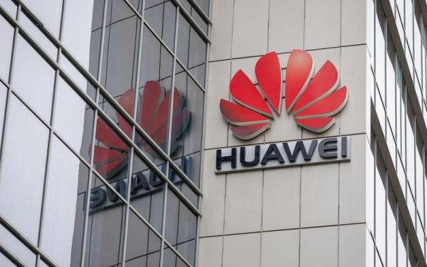 Huawei, la asalt la Curtea Constituțională: Luptă pentru 5G în România