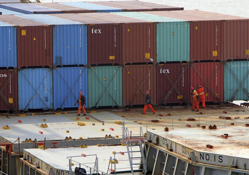 Deficit ISTORIC: UE, sufocată de importurile CHINEZEȘTI anul trecut